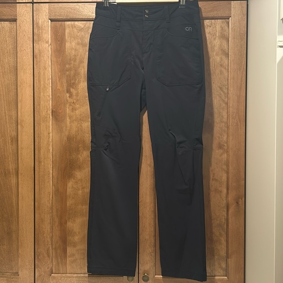 Outdoor Research pants in black, size 6 - Picture 1 of 3